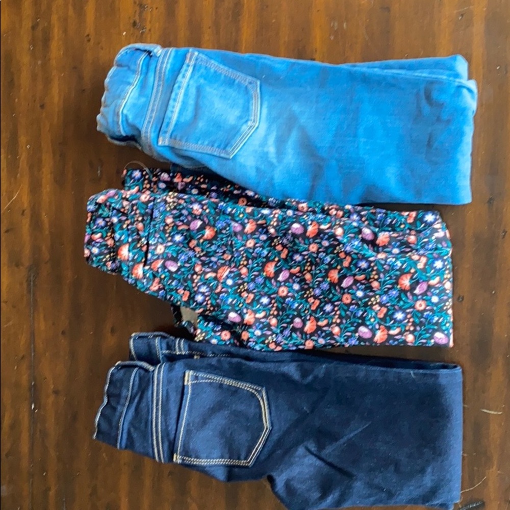 Three pairs of Old Navy jeggings